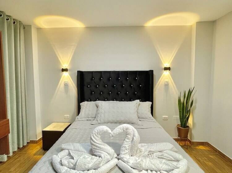 Jultom Inn Hotel & Suites