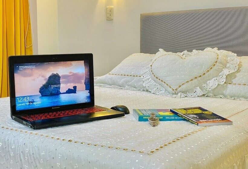 Jultom Inn Hotel & Suites