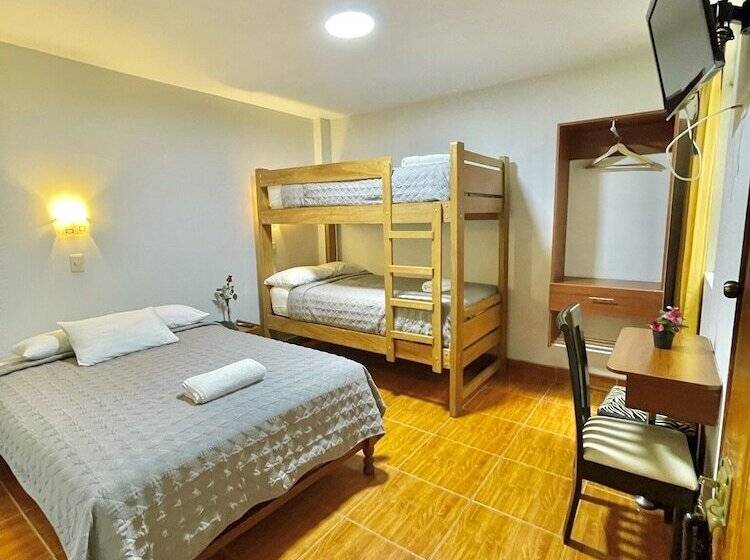 Jultom Inn Hotel & Suites