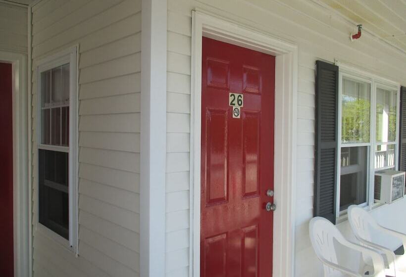 فندق على الطريق Long Beach Motor Inn