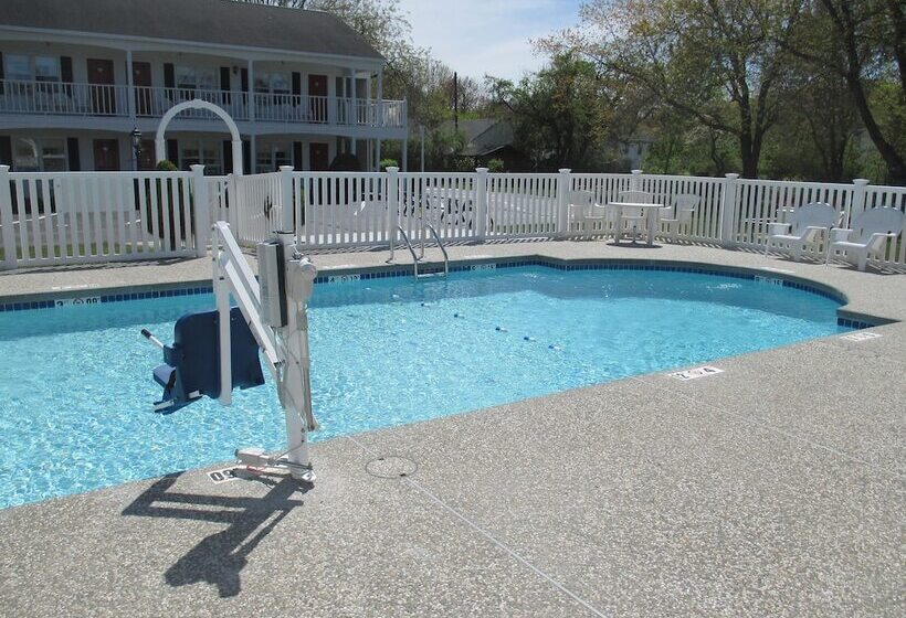 فندق على الطريق Long Beach Motor Inn