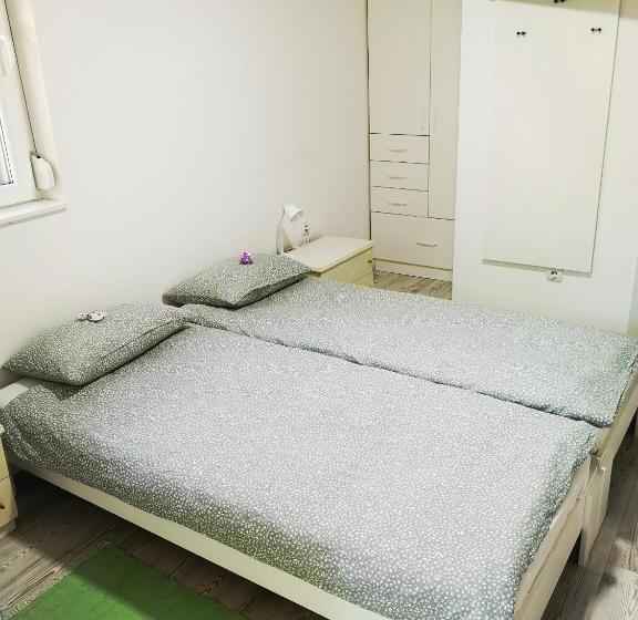 پانسیون Centar