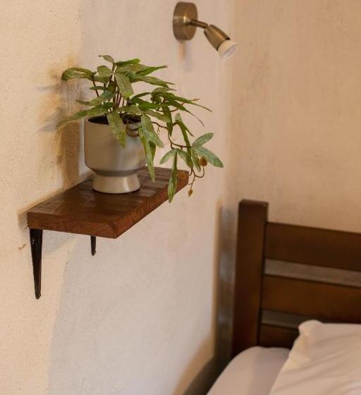 پانسیون Step To Kotor Bay Guesthouse