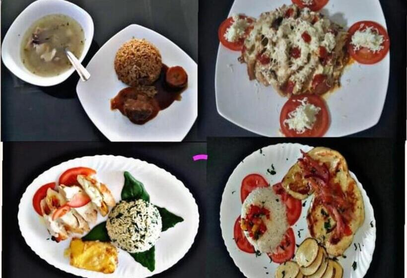 پانسیون Hostal Mar Y Tierra