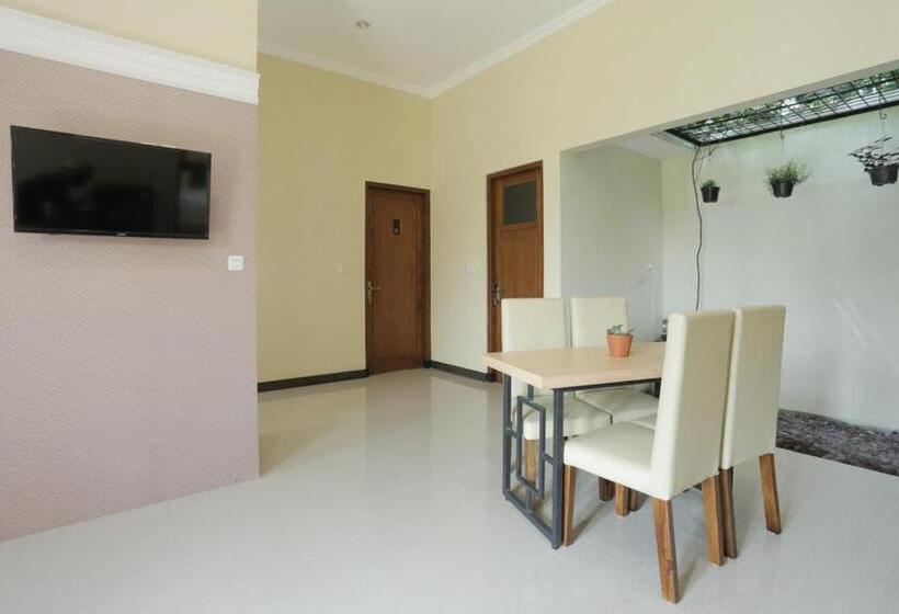 פנסיון Idr Green Guest House Syariah Mitra Reddoorz