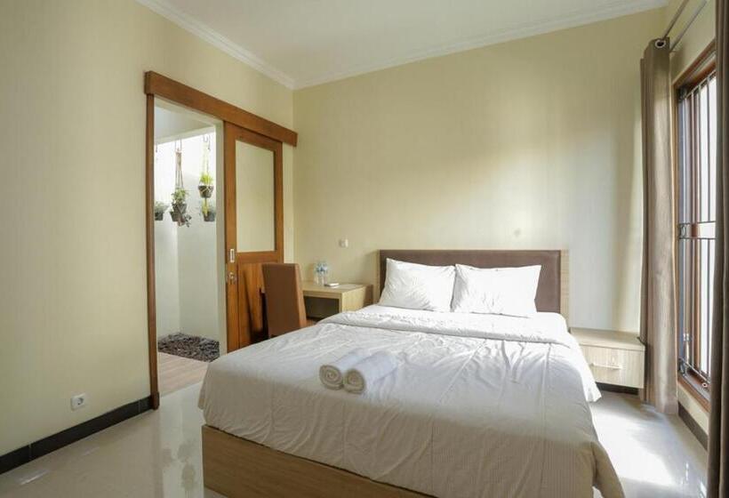 פנסיון Idr Green Guest House Syariah Mitra Reddoorz