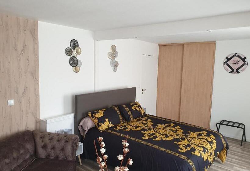 بنسيون O Cepages