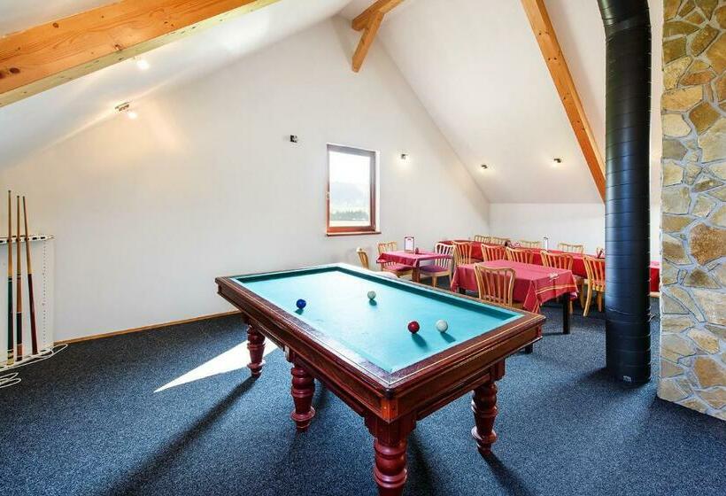 膳宿费 Penzion Putim