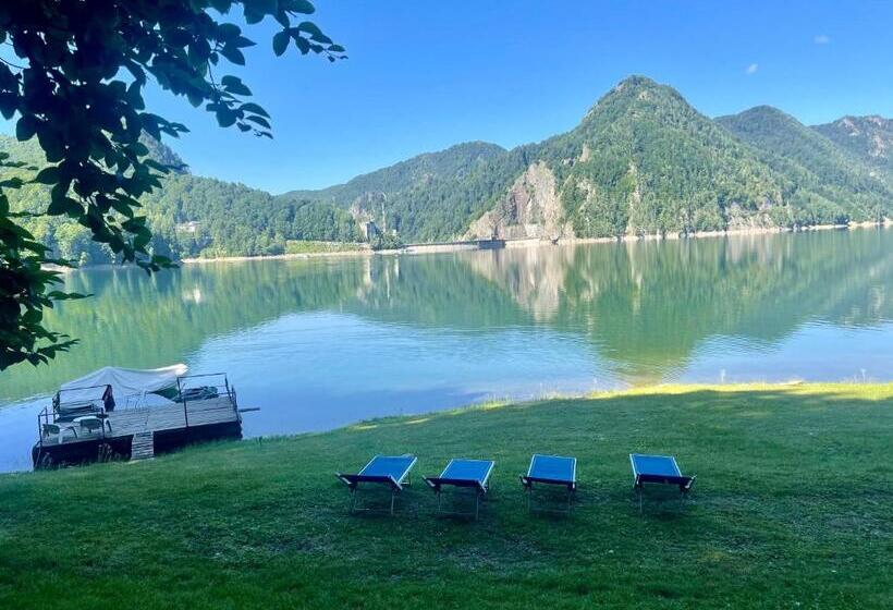 Pensiunea Lac