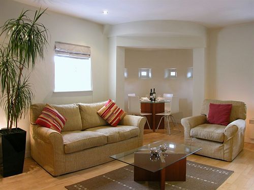 Atrium by Bridgestreet Apartments