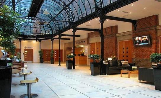 Atrium by Bridgestreet Apartments