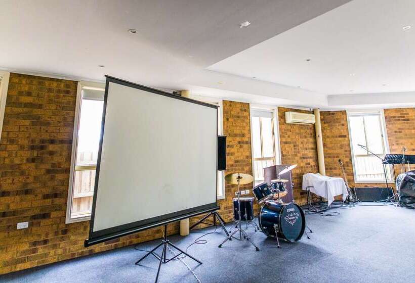 Отель Best Western Mill Park Motor Inn