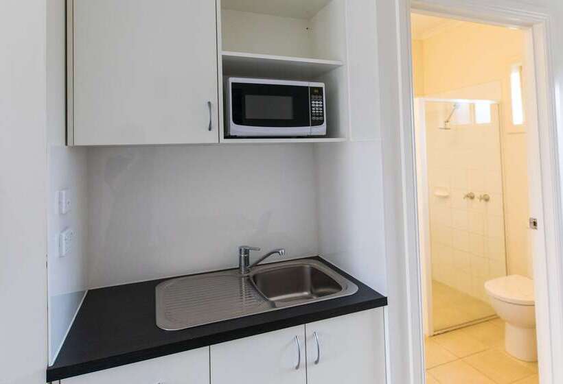 Отель Best Western Mill Park Motor Inn