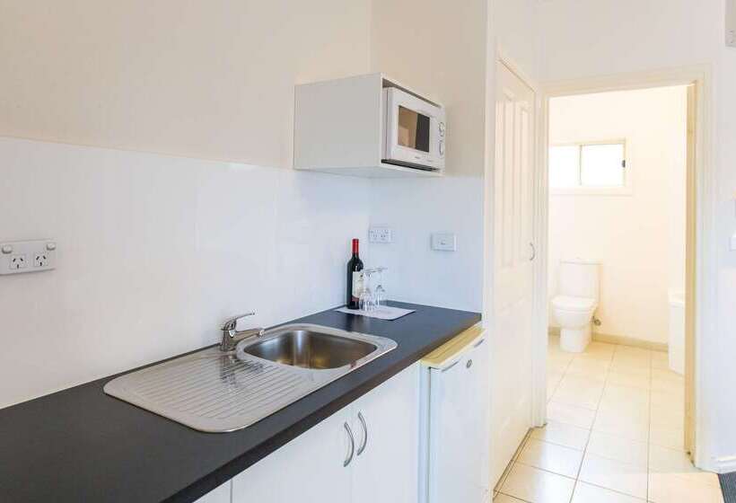 Отель Best Western Mill Park Motor Inn