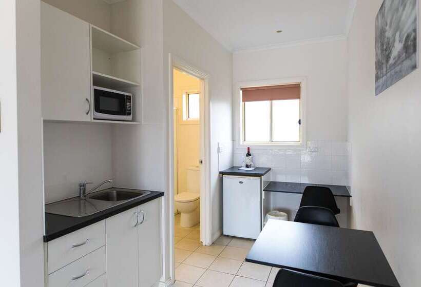 Отель Best Western Mill Park Motor Inn