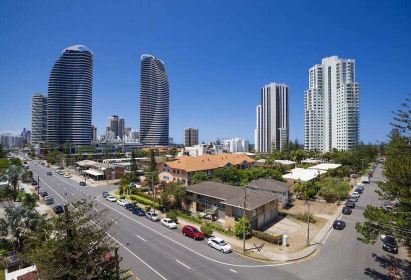 Broadbeach Travel Inn Apartments