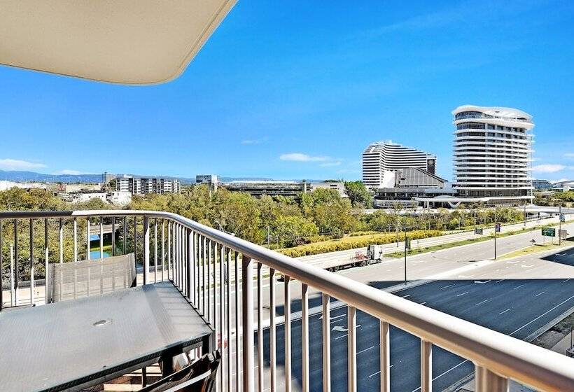Broadbeach Travel Inn Apartments