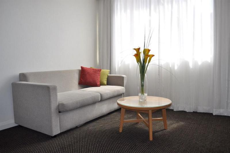 Coogee Sands Hotel & Apartments