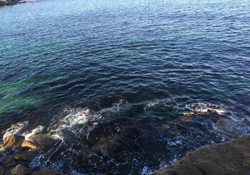 Coogee Sands Hotel & Apartments