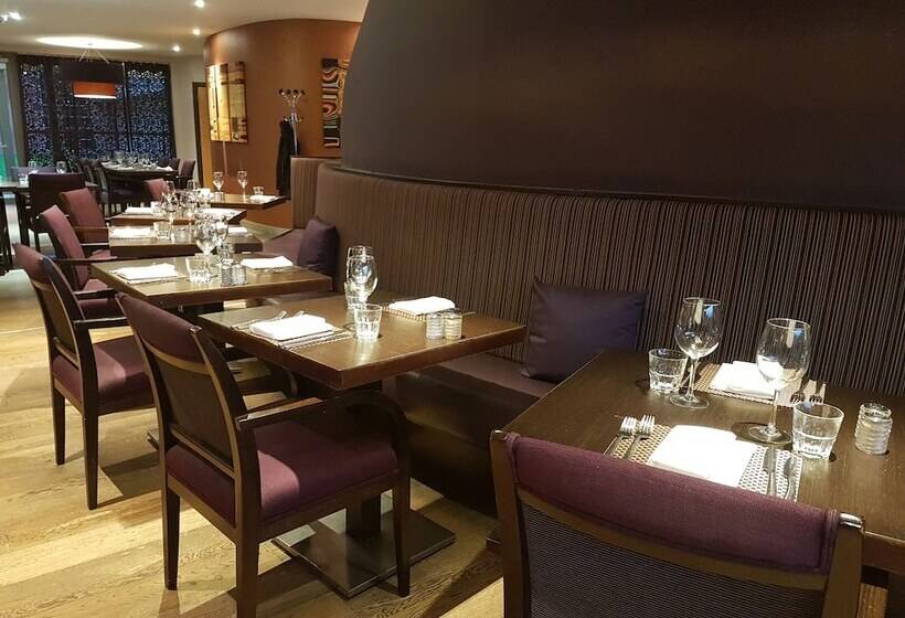 Crewe Hall Hotel & Spa   Cheshire