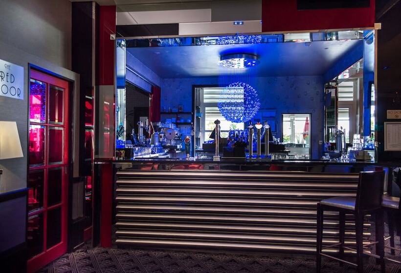 Cumberland Hotel Oceana Collection