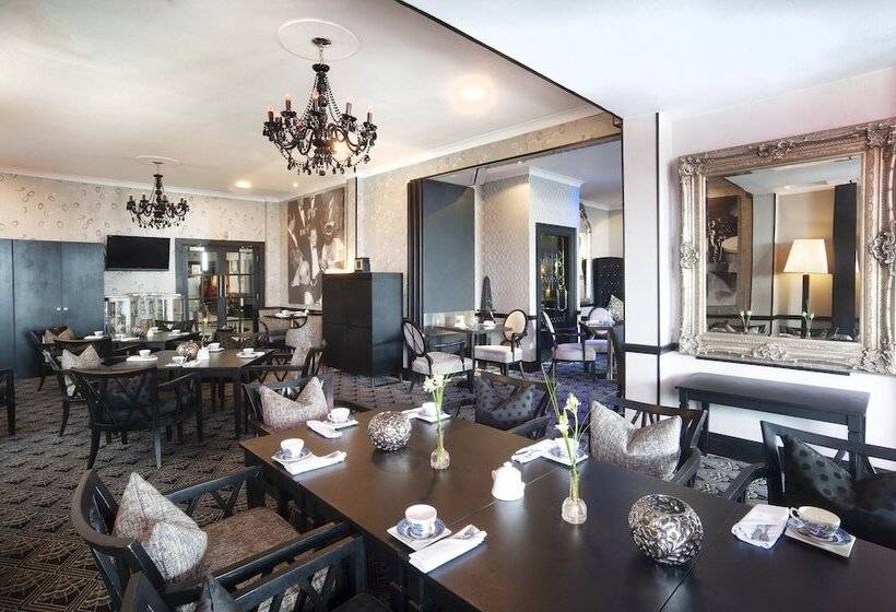 Cumberland Hotel Oceana Collection