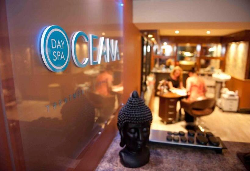 Cumberland Hotel Oceana Collection