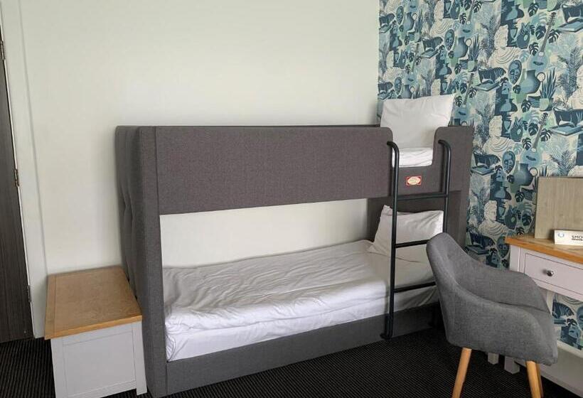 Cumberland Hotel Oceana Collection