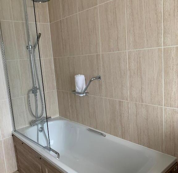 Cumberland Hotel Oceana Collection