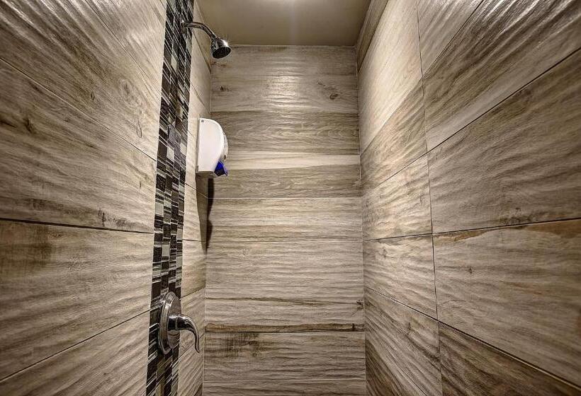 Et Motel Le Chateauguay