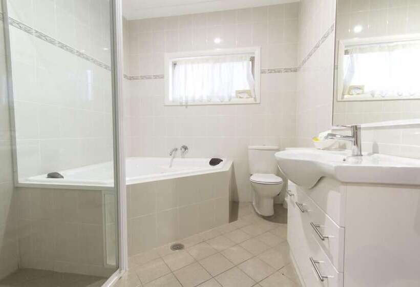 Harvest Lodge Motel   Gunnedah