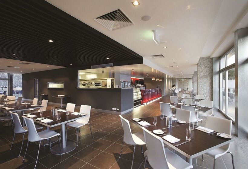 Adina Apartment Hotel Perth