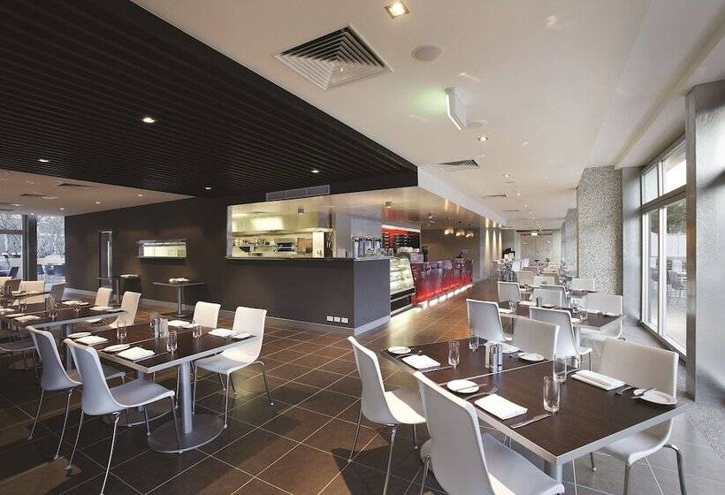 Adina Apartment Hotel Perth