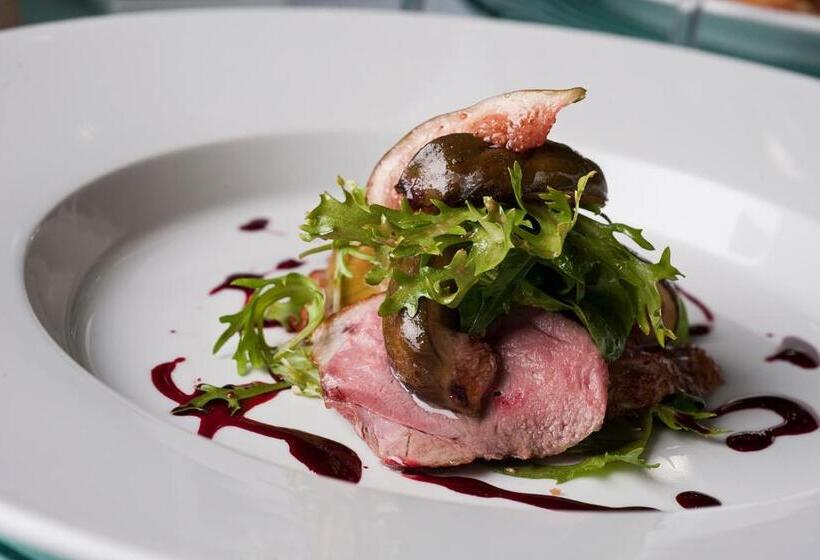 בית מלון כפרי Apollo