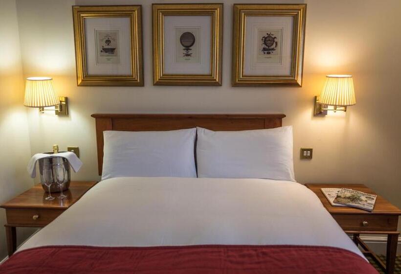 בית מלון כפרי Apollo