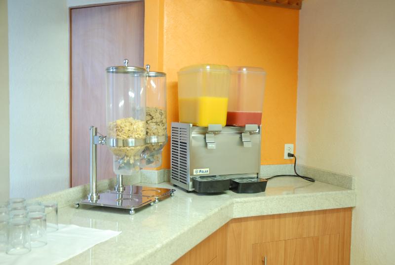 هتل Aranzazu Plaza Kristal Aguascalientes