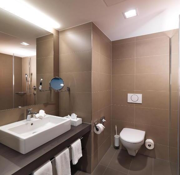 Отель Artos Interlaken