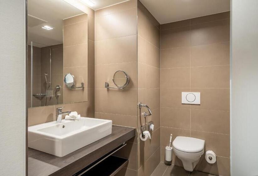 Отель Artos Interlaken