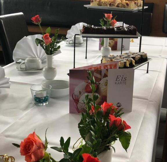 Astral Inn Leipzig Hotel & Restaurant