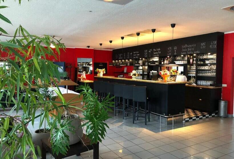 Astral Inn Leipzig Hotel & Restaurant