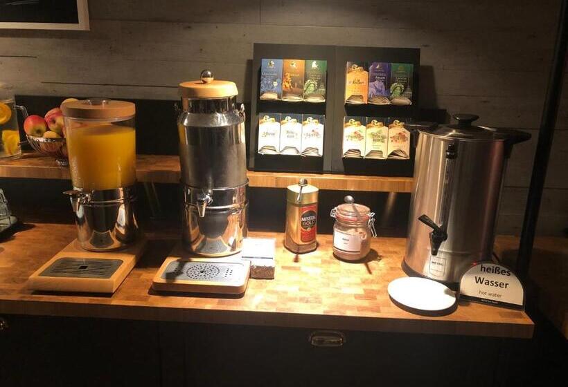 Astral Inn Leipzig Hotel & Restaurant