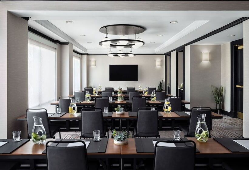 Отель Austin Marriott South