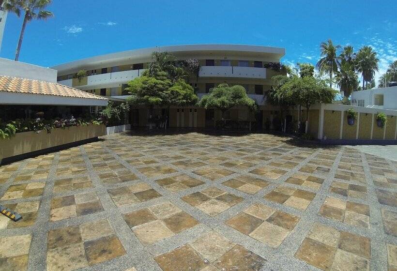 ホテル Azteca Inn