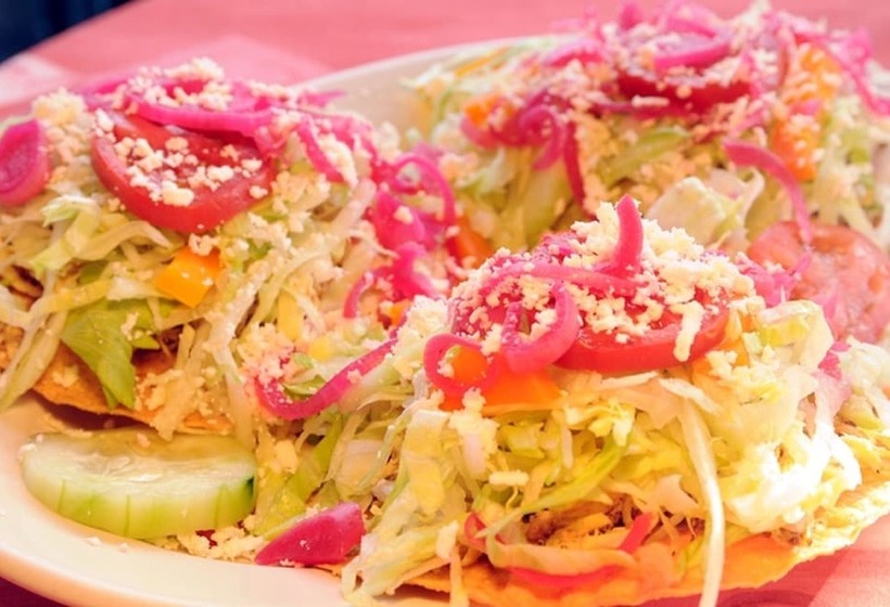 ホテル Azteca Inn