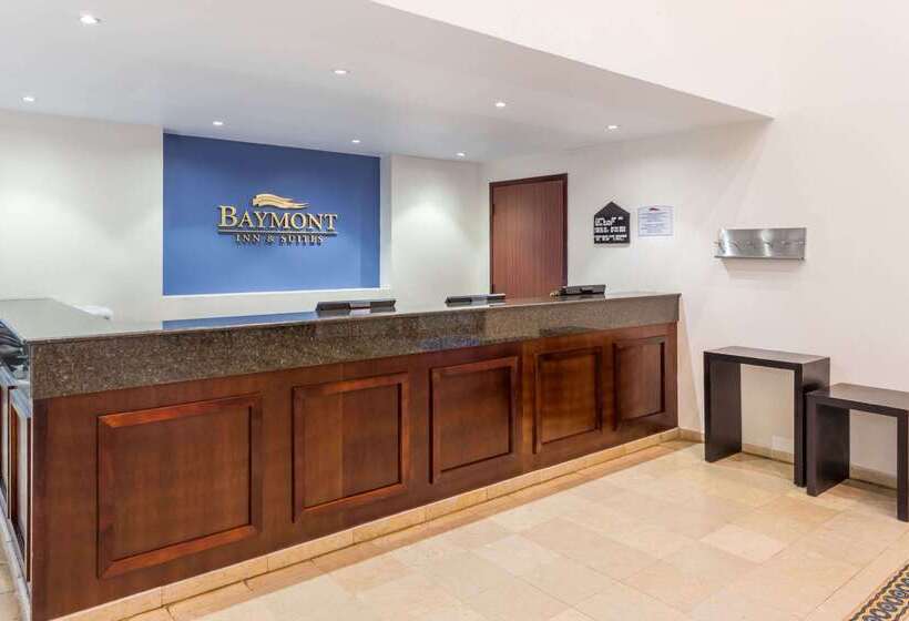 בית מלון כפרי Baymont Inn And Suites Lazaro Cardenas