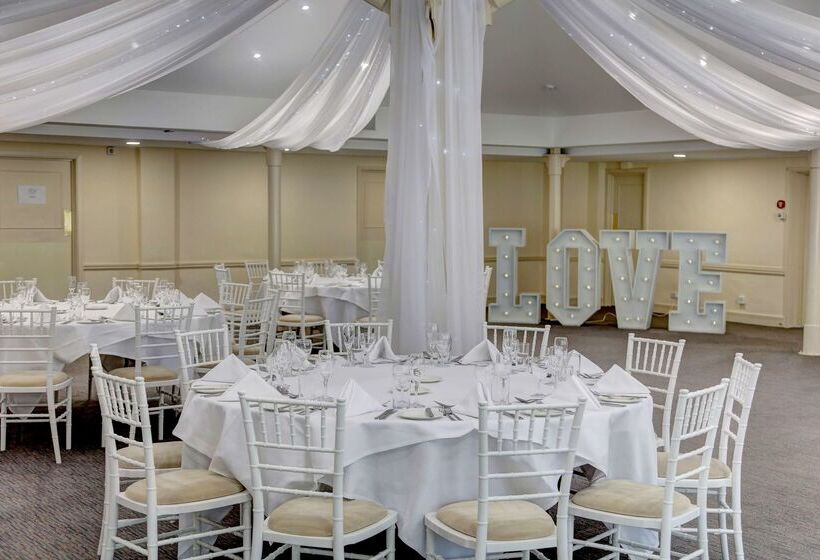 ホテル Best Western Chilworth Manor