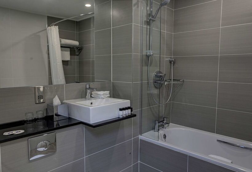 ホテル Best Western Chilworth Manor