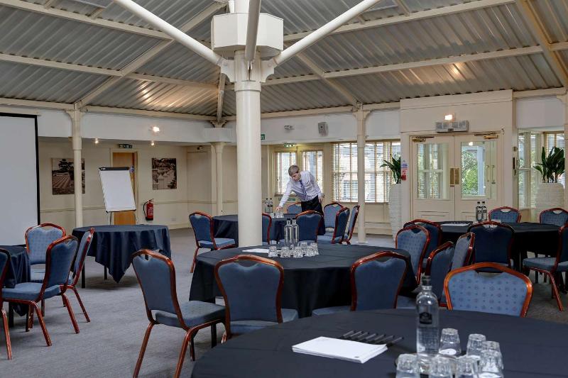 ホテル Best Western Chilworth Manor