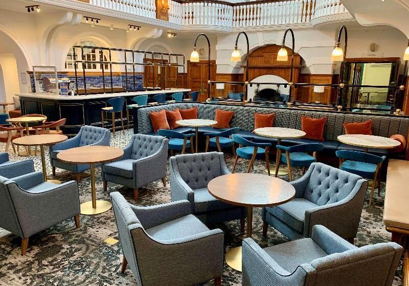 ホテル Best Western Chilworth Manor