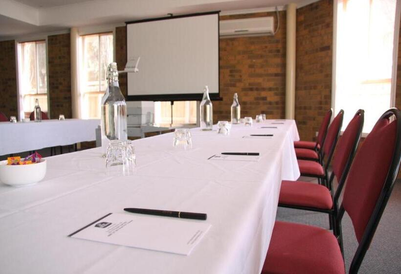 Отель Best Western Mill Park Motor Inn